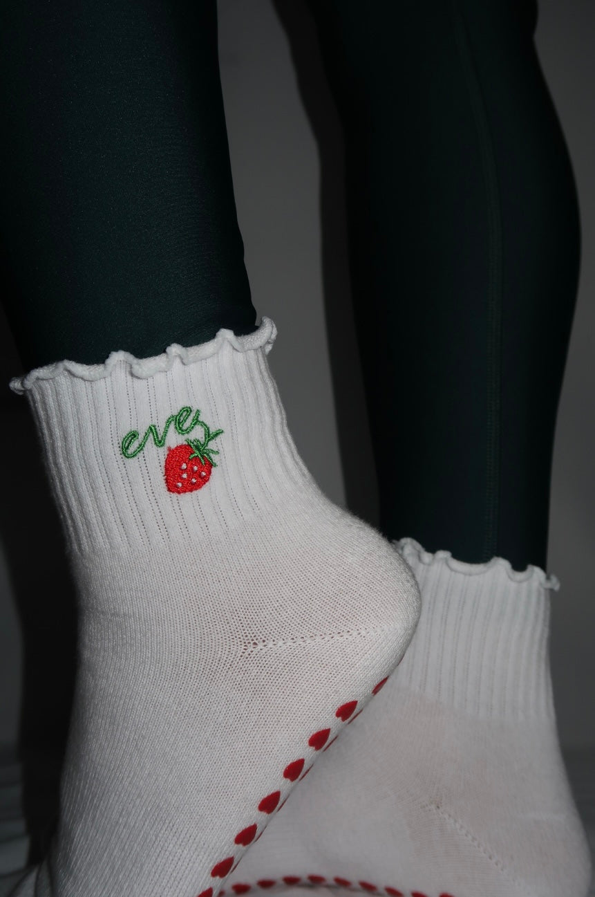 Eve Strawberry Grip Socks